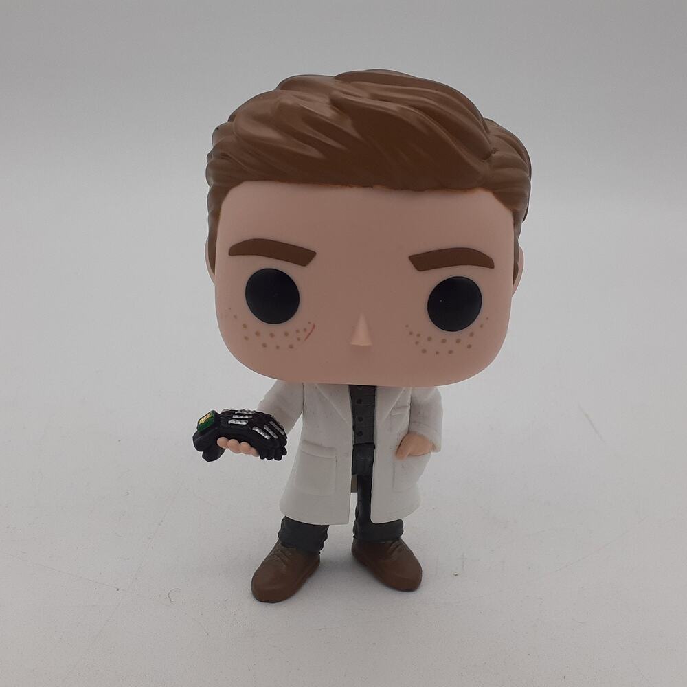 Funko Pop Marvel Dr. Bruce Banner Science Lab Coat Bobblehead Vinyl Figure 2022